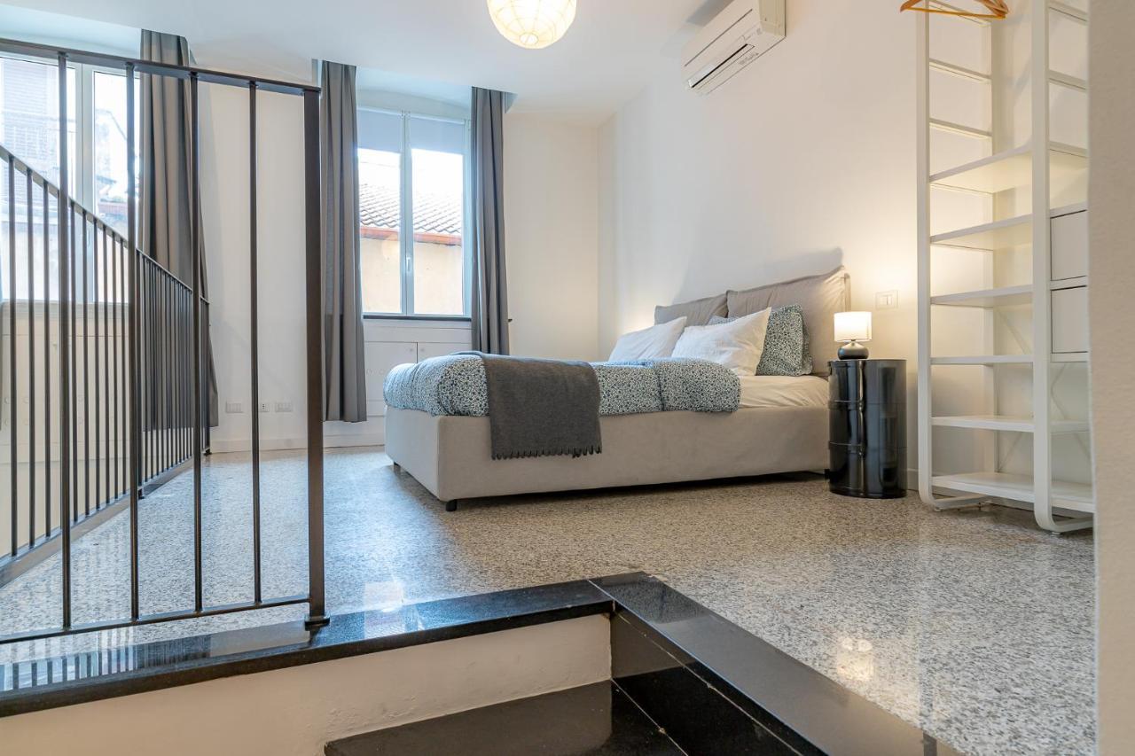 Moderno Loft A Due Passi Dal Lago Apartman Torno Kültér fotó